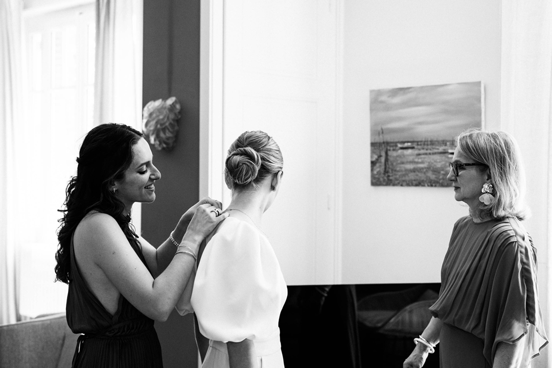 garanceetvanessa-Clemence et Enguerran-mariage a la bastide des hirondelles-0011