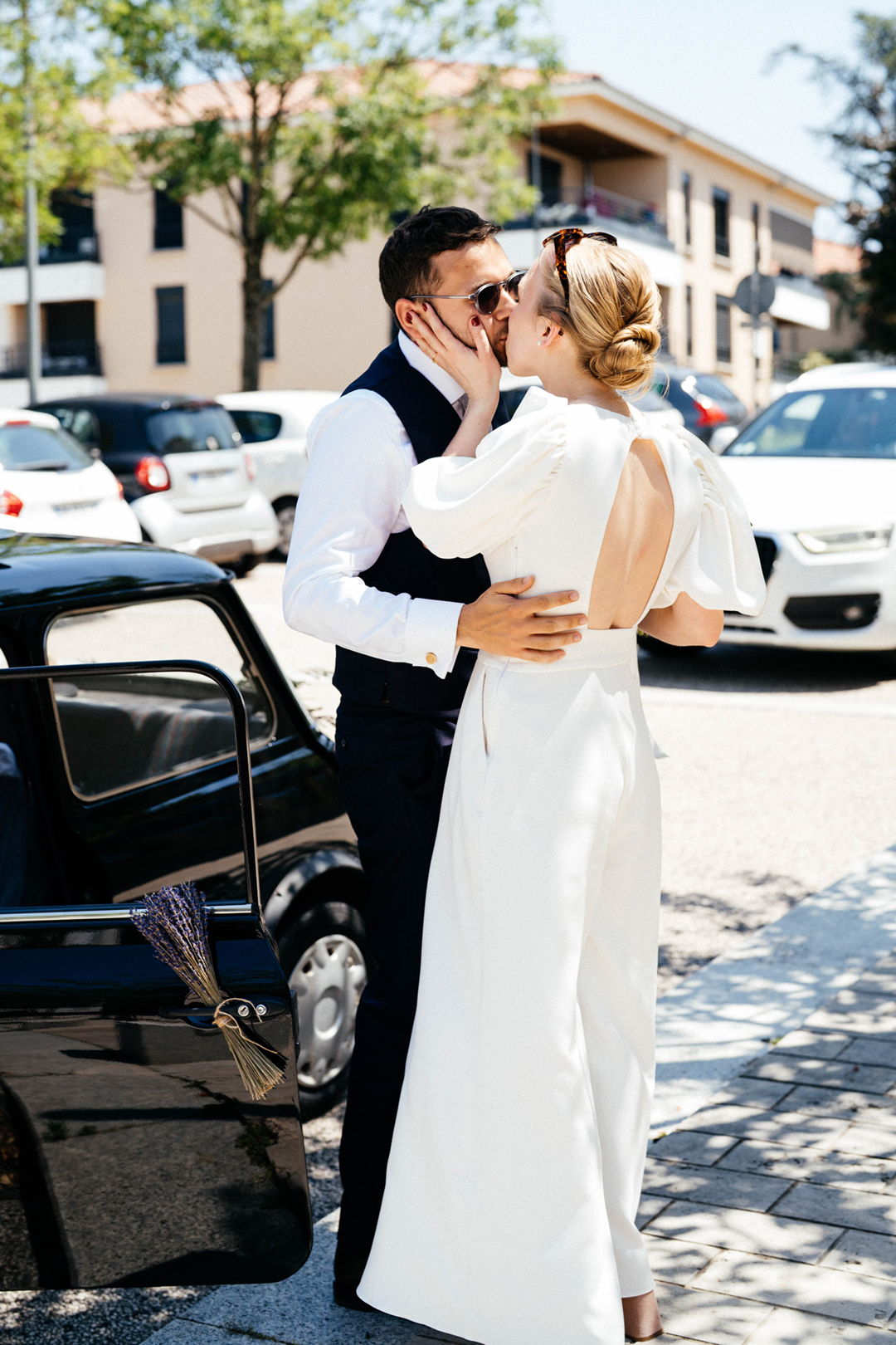garanceetvanessa-Clemence et Enguerran-mariage a la bastide des hirondelles-0015