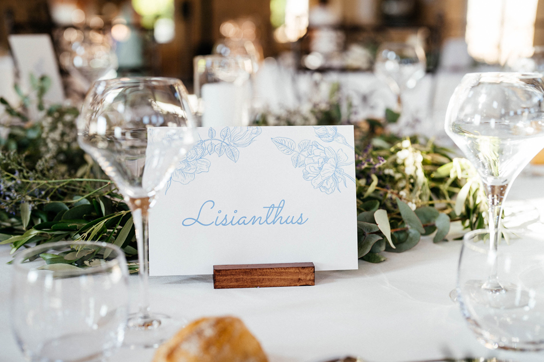 garanceetvanessa-Clemence et Enguerran-mariage a la bastide des hirondelles-0034