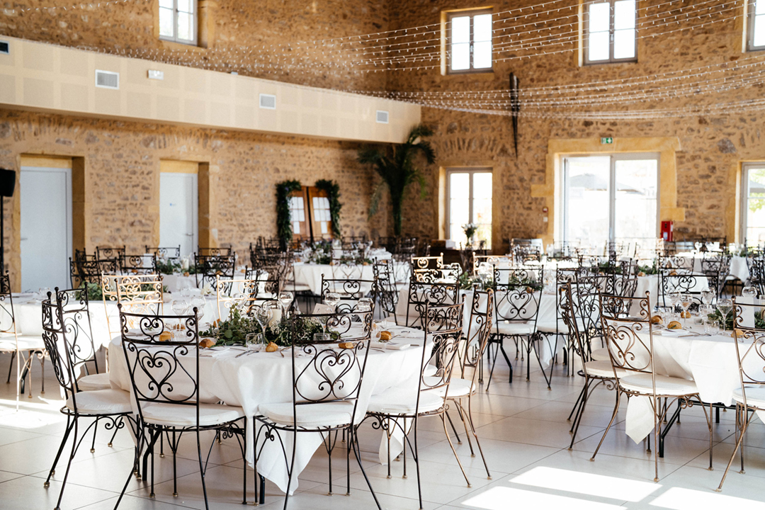 garanceetvanessa-Clemence et Enguerran-mariage a la bastide des hirondelles-0036