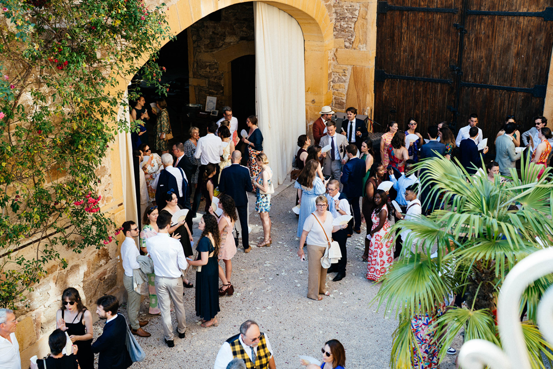 garanceetvanessa-Clemence et Enguerran-mariage a la bastide des hirondelles-0040