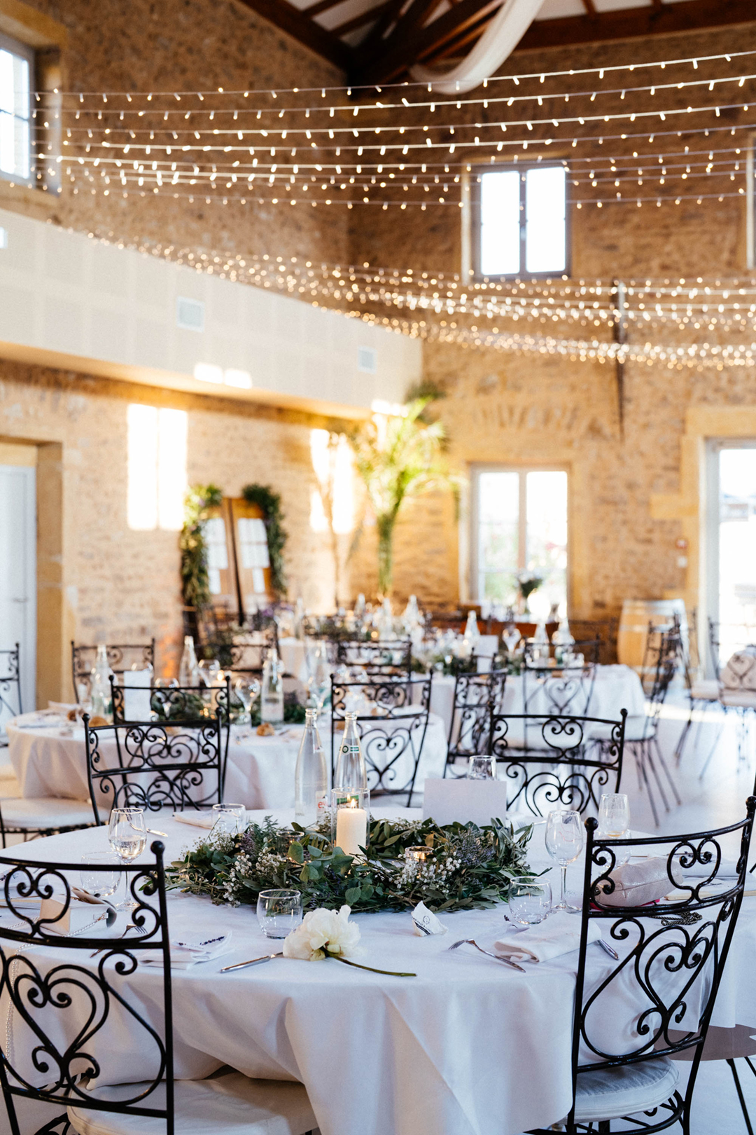 garanceetvanessa-Clemence et Enguerran-mariage a la bastide des hirondelles-0058